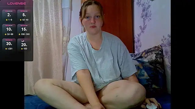 Snapshot of Aria__Dark chatting on September 8, 8:19 pm Aria Dark online show from September 8, 8:19 pm