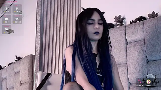 Snapshot of Alice_noir chatting on November 19, 11:16 pm Alice noir online show from November 19, 11:16 pm