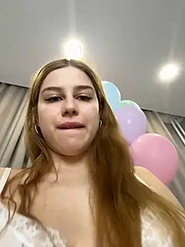 Snapshot of ChrisOnlyOne chatting on January 7, 2:31 am ChrisOnlyOne online show from January 7, 2:31 am