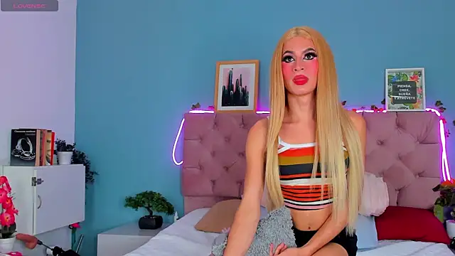 Ladanny  online show from January 15, 5:50 am