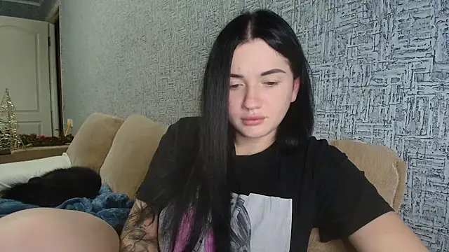 Snapshot of Liana_diva chatting on January 5, 7:17 pm Liana diva online show from January 5, 7:17 pm