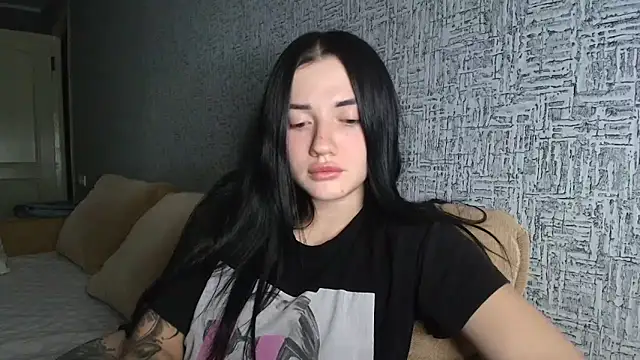 Snapshot of Liana_diva chatting on January 15, 8:12 pm Liana diva online show from January 15, 8:12 pm