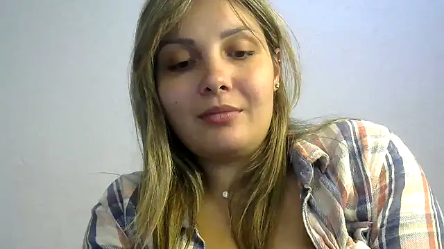 Snapshot of Iskor_ka chatting on December 12, 7:26 pm Iskor ka online show from December 12, 7:26 pm
