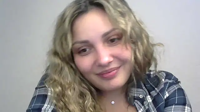 Snapshot of Iskor_ka chatting on January 13, 8:48 pm Iskor ka online show from January 13, 8:48 pm