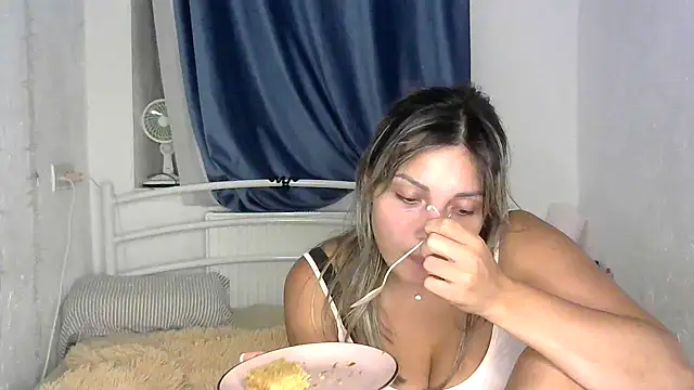 Snapshot of Iskor_ka chatting on September 11, 7:47 pm Iskor ka online show from September 11, 7:47 pm