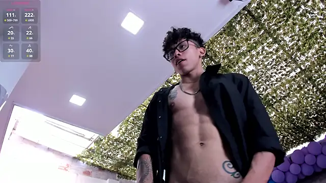 AkazaBoy  online show from February 14, 1:08 pm