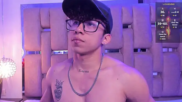 AkazaBoy  online show from January 11, 5:12 am