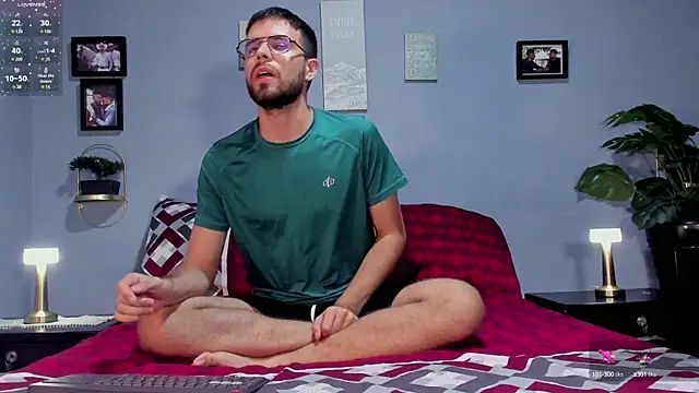 ETHAN ADAM online show from March 13, 12:59 am