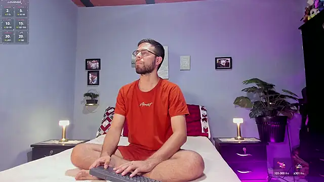 ETHAN ADAM online show from March 17, 9:22 am
