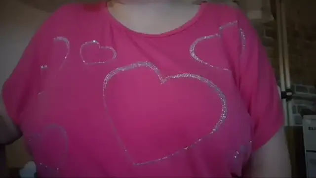 AalinnaK online show from January 16, 3:27 pm