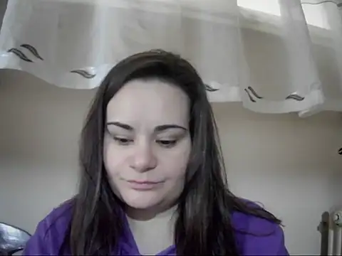 Snapshot of AalinnaK chatting on February 13, 1:51 pm AalinnaK online show from February 13, 1:51 pm