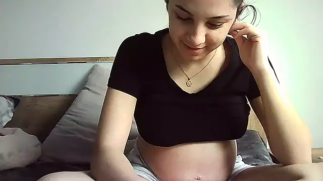 Snapshot of Ahotkittyxxx chatting on November 23, 8:58 am Ahotkittyxxx online show from November 23, 8:58 am