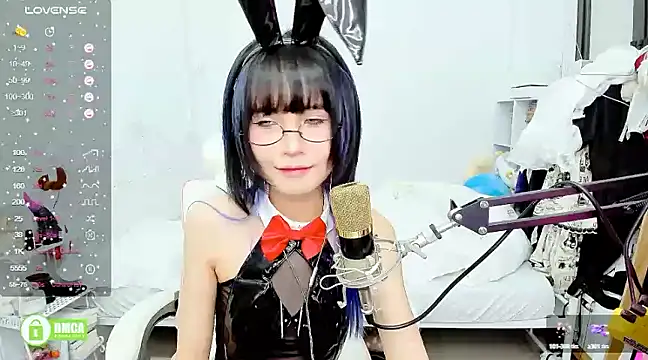 Snapshot of RassieRaph chatting on February 16, 5:59 pm RassieRaph online show from February 16, 5:59 pm