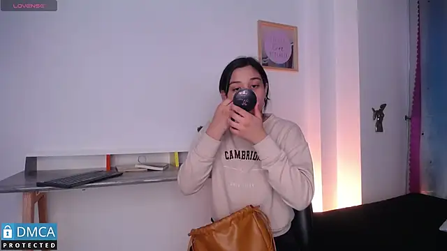 floriamANDjazmin online show from February 12, 3:07 am