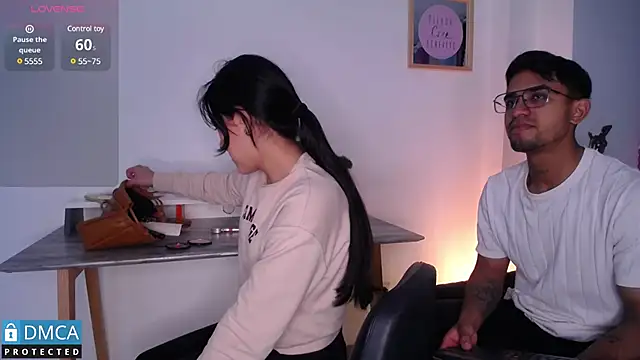 floriamANDjazmin online show from February 13, 3:07 am