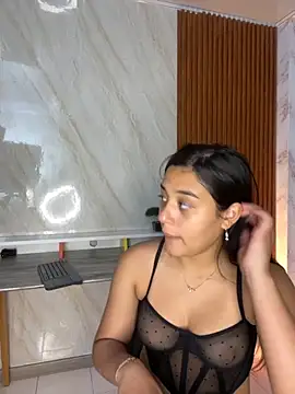 floriamANDjazmin online show from November 20, 7:13 pm