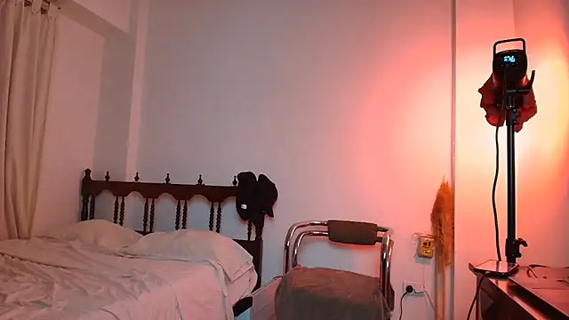 Snapshot of SailorxSindy chatting on February 26, 3:11 pm SailorxSindy online show from February 26, 3:11 pm