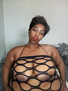 Snapshot of BustyWendyXXX47 chatting on December 10, 10:49 am BustyWendyXXX47 online show from December 10, 10:49 am