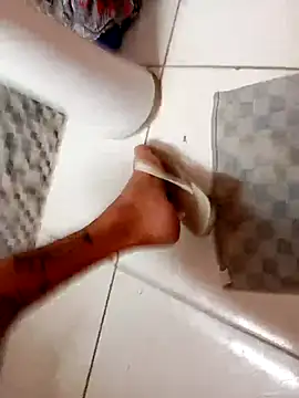 Snapshot of noar_nopaul chatting on March 4, 1:06 pm noar nopaul online show from March 4, 1:06 pm