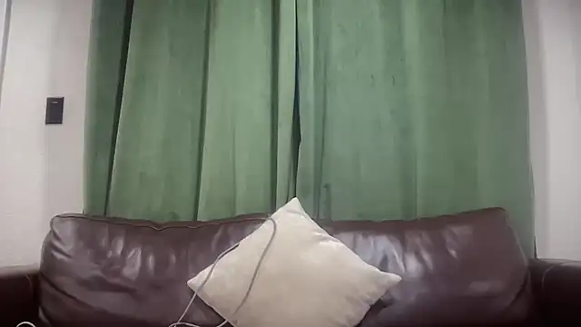 BaileyBaird online show from December 25, 12:48 am