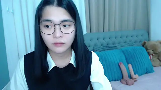 Snapshot of zhaviahale21 chatting on October 25, 11:40 am zhaviahale21 online show from October 25, 11:40 am