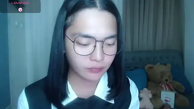 Snapshot of zhaviahale21 chatting on July 14, 9:31 pm zhaviahale21 online show from July 14, 9:31 pm