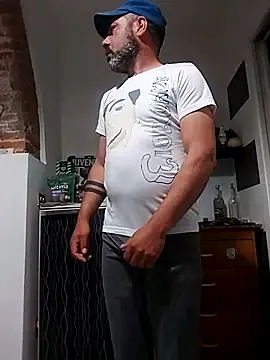 affascino online show from April 16, 7:20 am