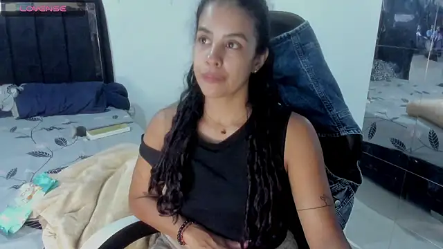 Moon Sammy online show from November 11, 1:33 pm