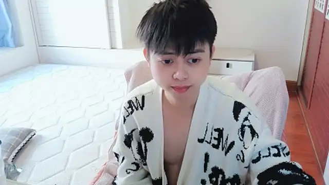 FFFFZ189 online show from January 6, 7:45 am