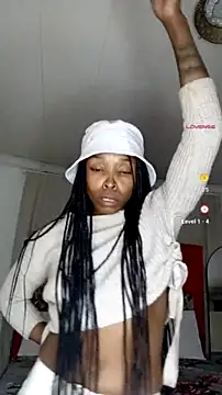 Snapshot of DickDiva1 chatting on July 12, 10:45 pm DickDiva1 online show from July 12, 10:45 pm