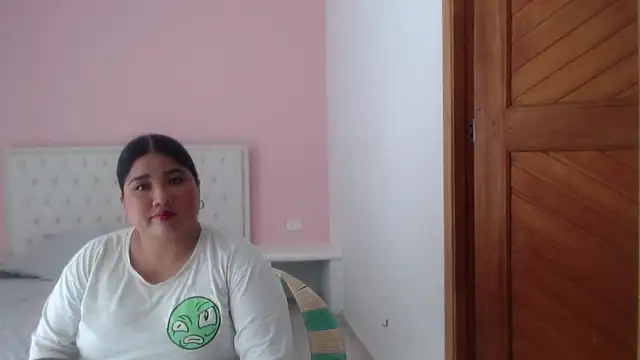 Snapshot of Gabycutee chatting on January 8, 7:38 pm Gabycutee online show from January 8, 7:38 pm