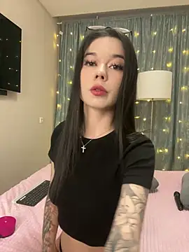 Snapshot of Vika_Gray chatting on January 11, 3:09 pm Vika Gray online show from January 11, 3:09 pm