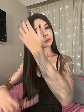 Snapshot of Vika_Gray chatting on October 5, 4:16 pm Vika Gray online show from October 5, 4:16 pm