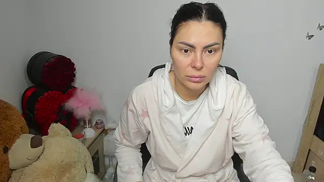 kilenyapatrice online show from April 17, 12:08 pm