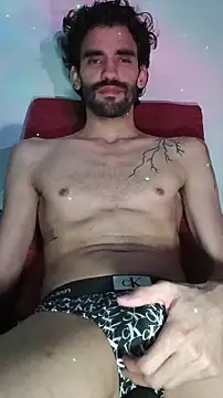 Snapshot of johngil0995 chatting on November 2, 1:52 am johngil0995 online show from November 2, 1:52 am