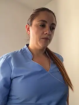 Shianrose online show from April 8, 10:32 pm