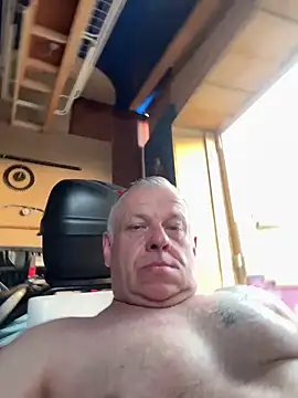JakubW79 online show from May 28, 6:27 pm