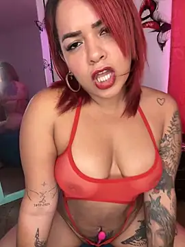 EmmaHot online show from April 1, 9:56 pm