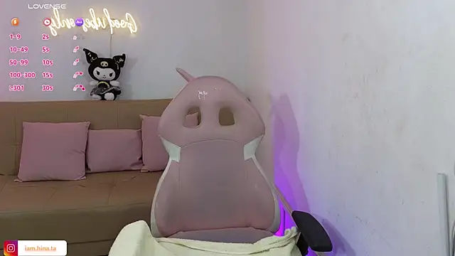 hina tay online show from February 9, 5:40 am