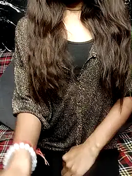 poojaji690 online show from January 16, 6:50 am