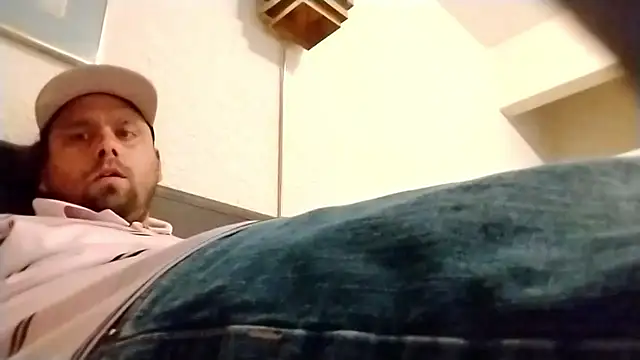 ShakeyJ87 online show from September 14, 2:54 am
