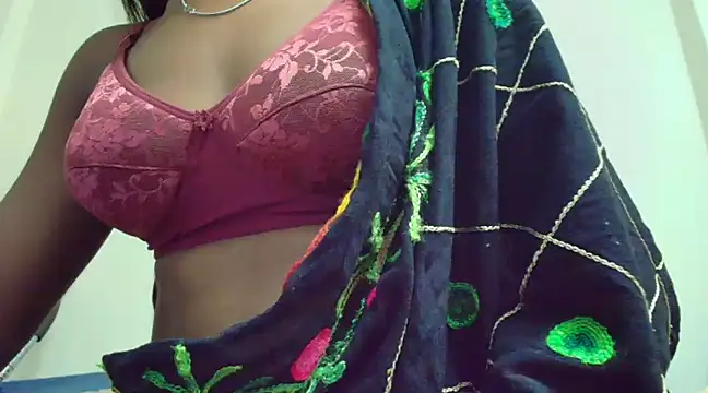 Magic Zara online show from December 6, 8:48 am