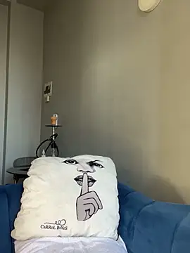 Curveysinaa online show from February 26, 6:01 am