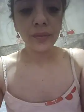 Snapshot of Lilith199 chatting on February 13, 12:23 pm Lilith199 online show from February 13, 12:23 pm