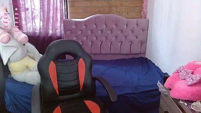 Snapshot of Racy_Angel chatting on October 16, 5:58 pm Racy Angel online show from October 16, 5:58 pm