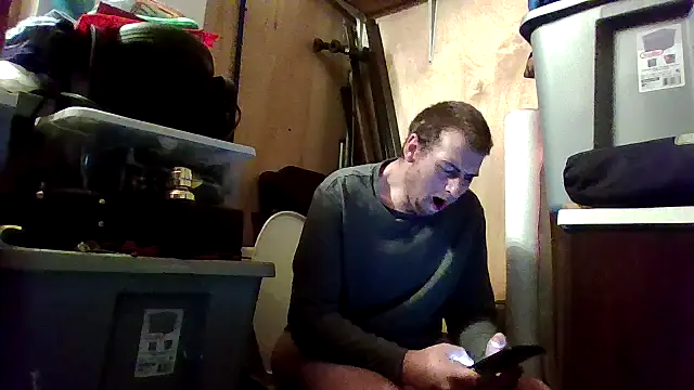 Snapshot of sexaddict_2424 chatting on October 22, 5:24 pm sexaddict 2424 online show from October 22, 5:24 pm