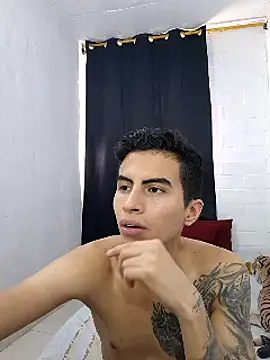 Snapshot of Velk_hot chatting on December 10, 6:28 pm Velk hot online show from December 10, 6:28 pm