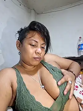 sexypaula-latina4u online show from December 22, 11:44 am