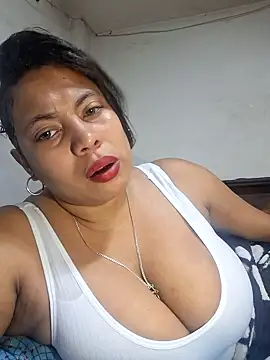 sexypaula-latina4u online show from December 26, 3:42 pm
