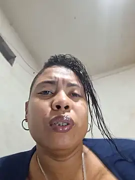 sexypaula-latina4u online show from December 31, 2:58 pm